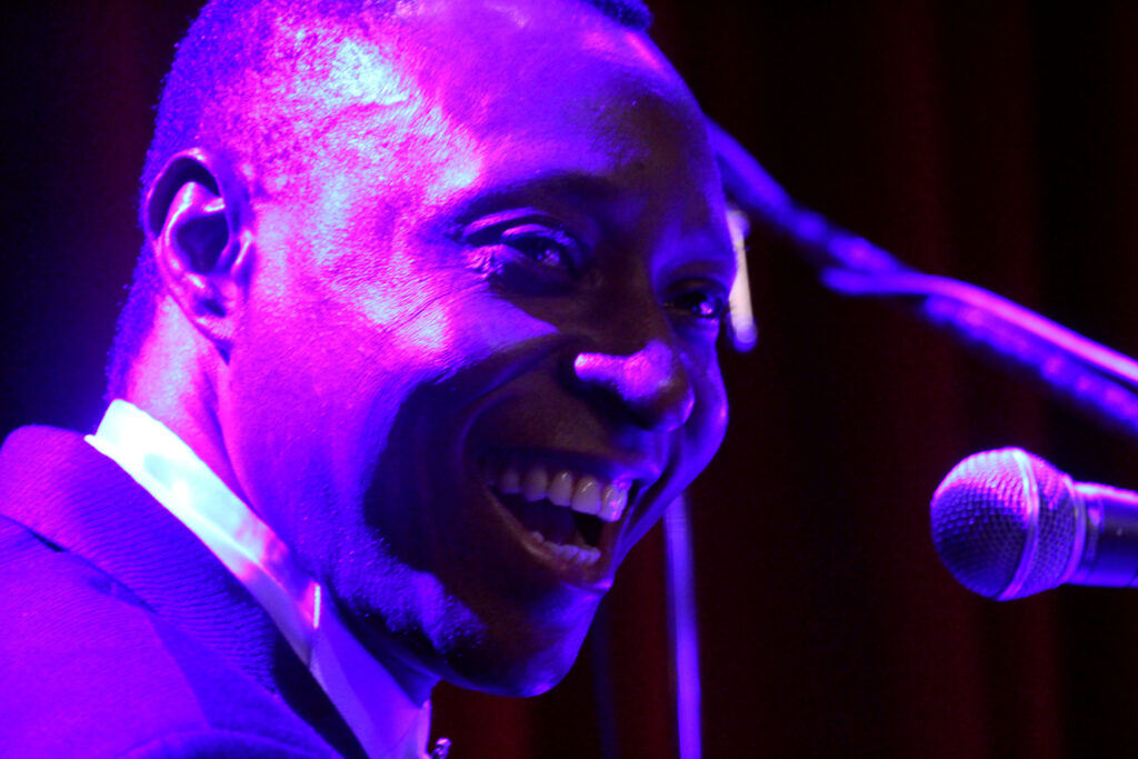 Bachot performing Live at the piano